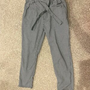 Stylish H&M girls black and white pants with an attached belt tie